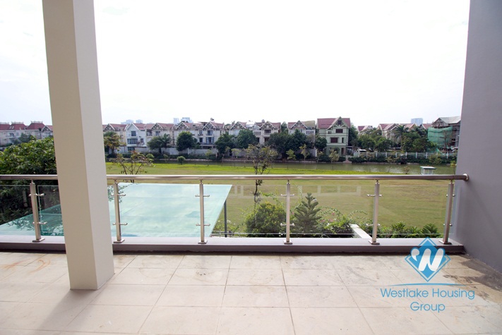 Gorgeous swimming pool villa rental in Ciputra